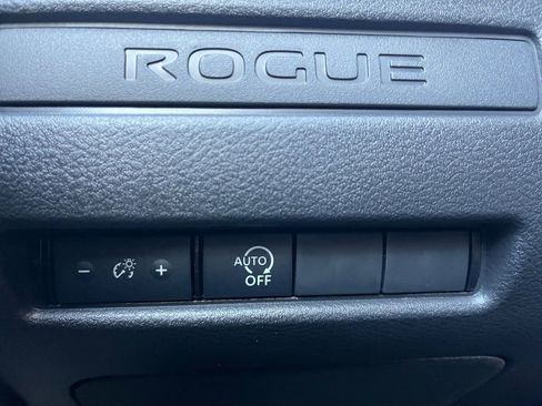 New 2026 Nissan Rogue S image 25