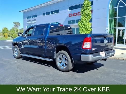 Used 2022 RAM 1500 Big Horn AWD/4WD image 7
