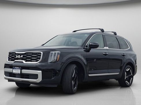 Used 2025 Kia Telluride S AWD/4WD image 21