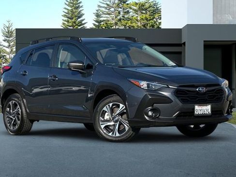 New 2025 Subaru Crosstrek 2.0i Premium image 2