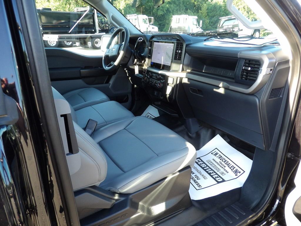 Used 2024 Ford F150 XL AWD/4WD image 40