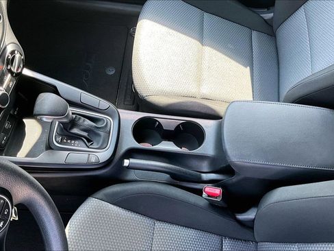 Used 2023 Kia Soul LX w/ LX Technology Package FWD image 15
