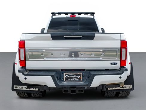 Used 2022 Ford F450 Limited w/ FX4 Off-Road Package AWD/4WD image 8