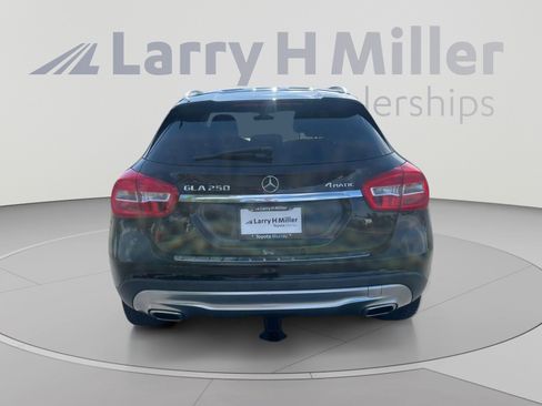 Used 2015 Mercedes-Benz GLA 250 4MATIC image 4