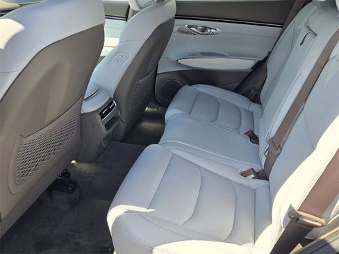 New 2026 Genesis GV70 2.5T Advanced image 6