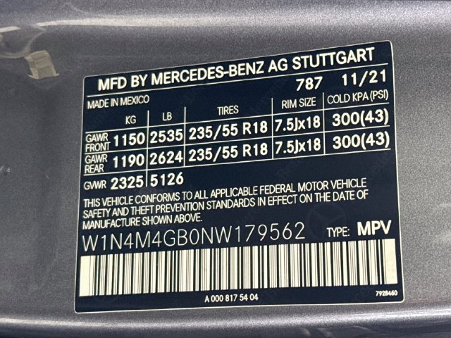 Used 2022 Mercedes-Benz GLB 250 w/ Premium Package Lite image 39