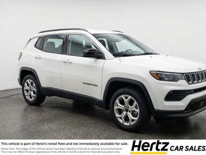 Used 2025 Jeep Compass Latitude