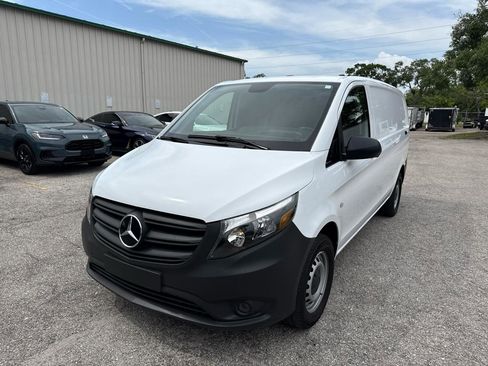 Used 2023 Mercedes-Benz Metris image 53