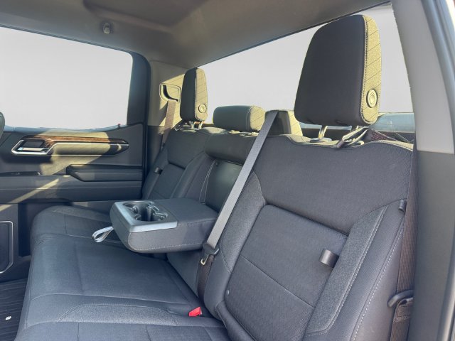 Used 2023 GMC Sierra 1500 Elevation AWD/4WD image 7