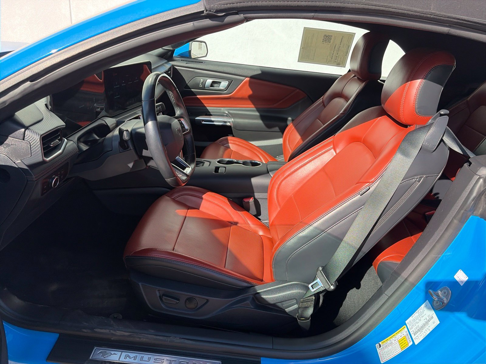 Used 2025 Ford Mustang Premium RWD image 3