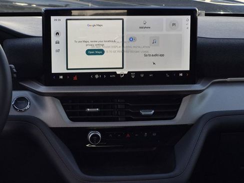 New 2026 Ford Explorer Active RWD image 14