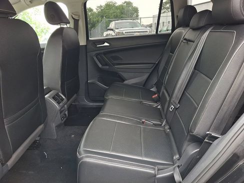 Used 2021 Volkswagen Tiguan SE AWD/4WD image 10