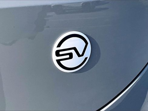 New 2025 Land Rover Range Rover Sport SV Edition Two image 9