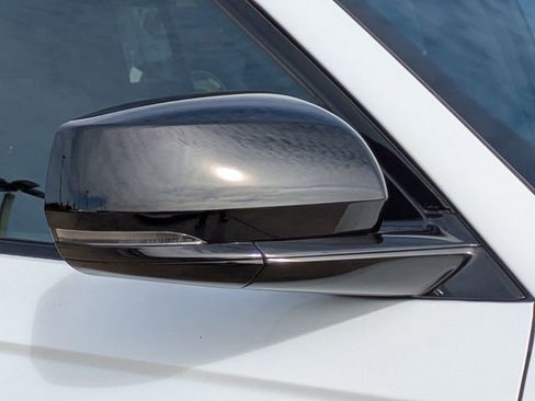 New 2025 Jeep Grand Cherokee L Altitude image 12