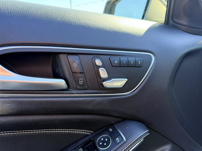 Used 2020 Mercedes-Benz GLA 250 4MATIC image 27