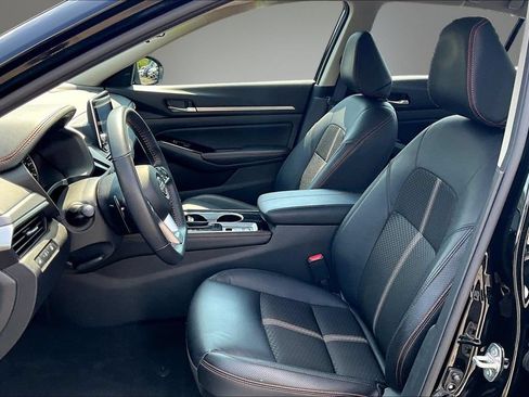 Certified 2024 Nissan Altima 2.5 SR AWD/4WD image 21