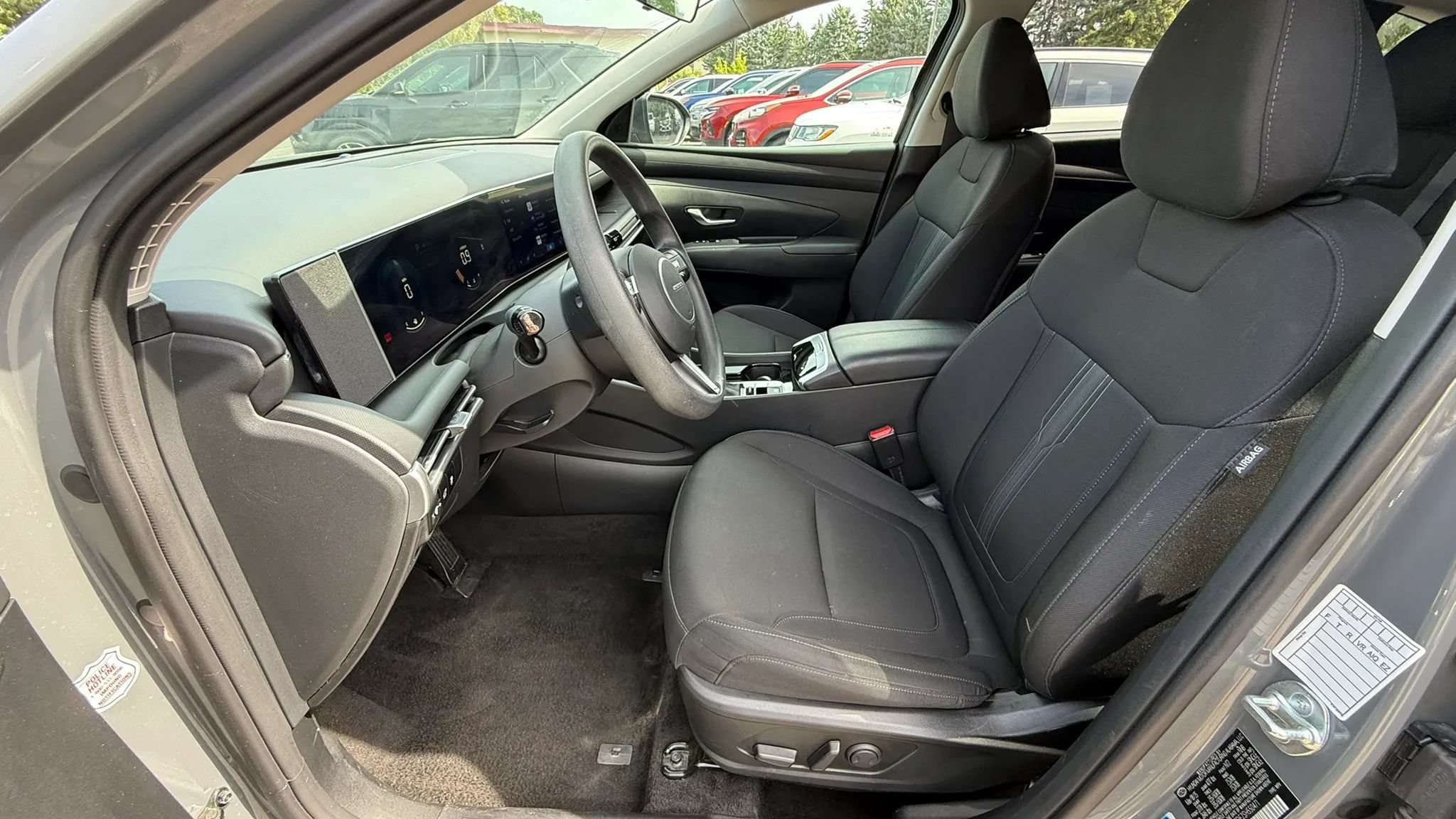 Used 2025 Hyundai Tucson SEL FWD image 6