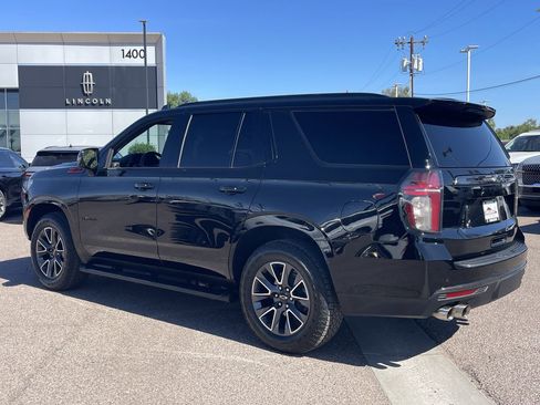 Used 2022 Chevrolet Tahoe Z71 w/ Z71 Off-Road Package image 4
