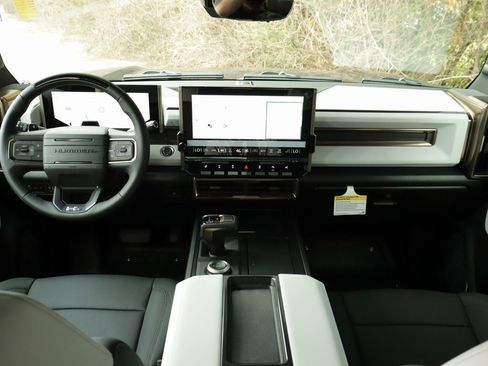 New 2025 GMC Hummer EV 3X w/ Extreme Off-Road Package image 24