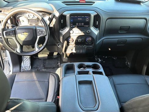 Used 2019 Chevrolet Silverado 1500 LT w/ All-Star Edition AWD/4WD image 6