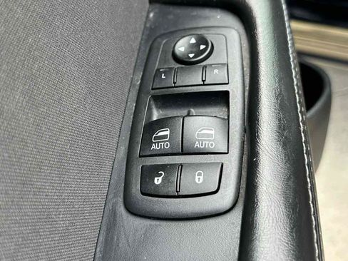 Used 2019 Dodge Challenger SXT AWD/4WD image 23