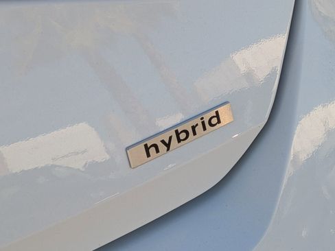 New 2026 Hyundai Elantra Limited FWD image 22