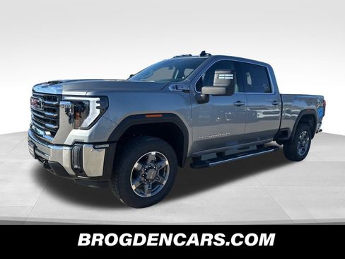 New 2026 GMC Sierra 2500 SLE w/ SLE Value Package; image 7