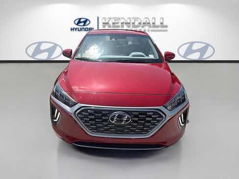 Used 2020 Hyundai Ioniq SEL FWD image 2