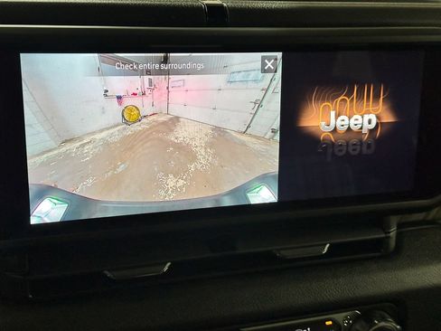 New 2026 Jeep Gladiator Overland AWD/4WD image 42