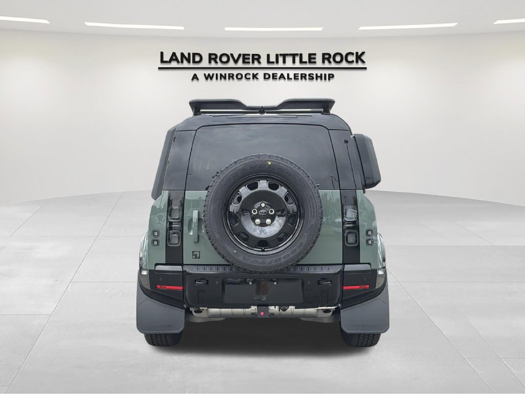 New 2026 Land Rover Defender 110 Trophy Edition AWD/4WD image 7