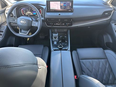 New 2026 Nissan Rogue Platinum w/ Platinum Premium Package AWD/4WD image 9