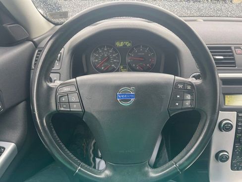 Used 2011 Volvo C30 T5 R-Design image 18