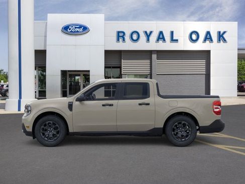 Used 2025 Ford Maverick XLT w/ Equipment Group 302A image 3