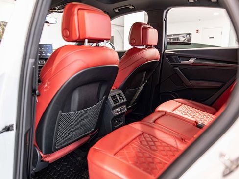 Used 2023 Audi SQ5 Premium Plus w/ Premium Plus Package image 35