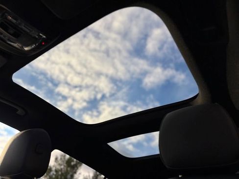 Certified 2023 Mercedes-Benz GLB 250 GLB 250 image 20