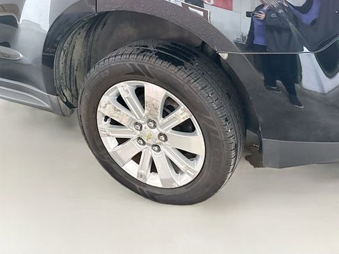 Used 2010 Chevrolet Equinox LTZ AWD/4WD image 29