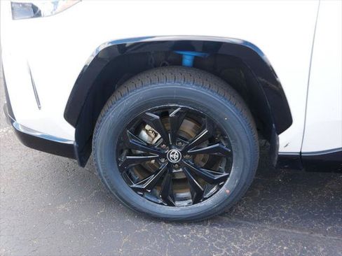 Certified 2023 Toyota RAV4 XSE AWD/4WD image 8