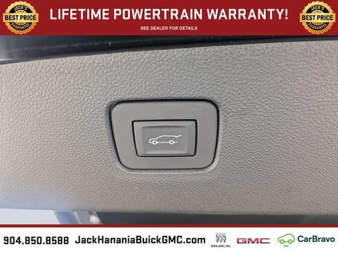 Used 2025 Buick Envista Avenir FWD image 13