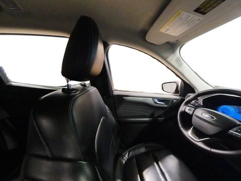 Used 2024 Ford Escape Platinum image 45