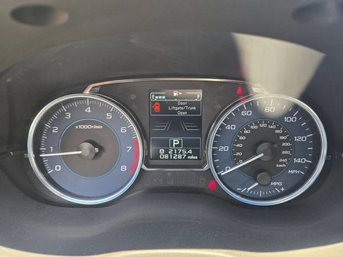 Used 2015 Subaru Crosstrek 2.0i Limited AWD/4WD image 14