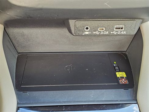 Certified 2025 Subaru Forester Limited w/ Popular Package #1 image 32