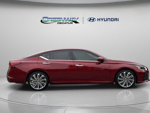 Used 2024 Nissan Altima 2.5 SL image 28