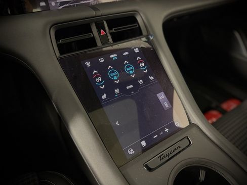 New 2025 Porsche Taycan 4S image 27