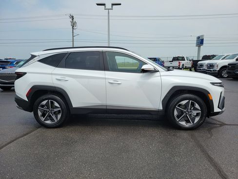 Used 2025 Hyundai Tucson SEL AWD/4WD image 3