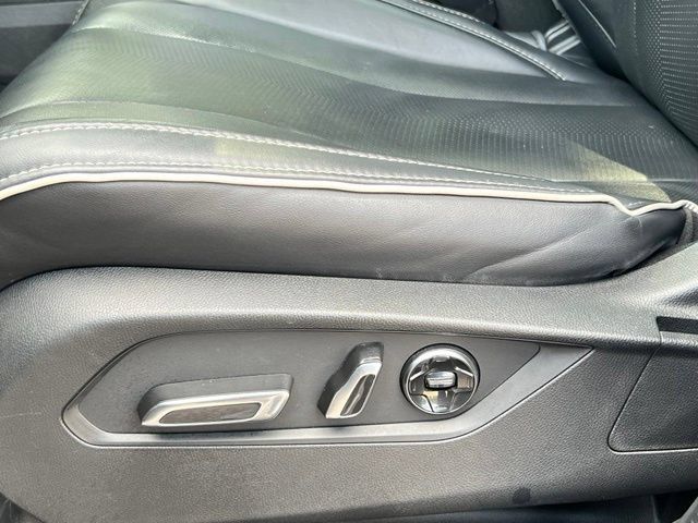 Used 2023 Acura MDX w/ Advance Package AWD/4WD image 21