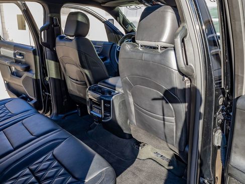 Used 2023 RAM 1500 Big Horn image 32