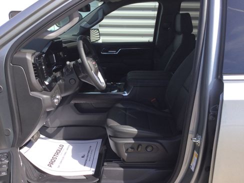 New 2026 GMC Sierra 1500 SLT w/ SLT Premium Plus Package AWD/4WD image 9