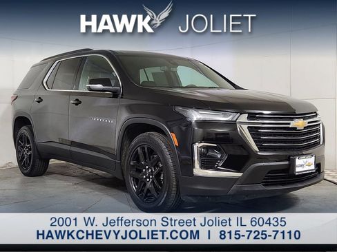 Used 2023 Chevrolet Traverse LT w/ LPO, Floor Liner Package AWD/4WD image 1