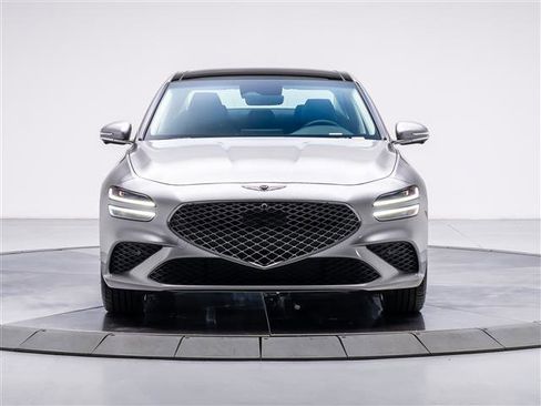 New 2026 Genesis G70 2.5T Prestige image 8
