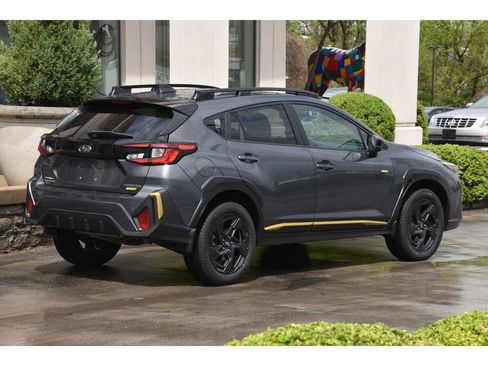 Used 2024 Subaru Crosstrek 2.5i Sport w/ Crosstrek Mirror Package AWD/4WD image 4